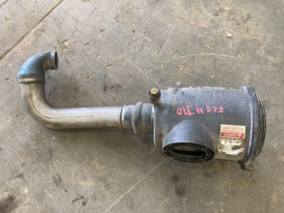 International 4700 Air Cleaner / Air Filter Housing