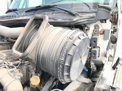 International ProStar Air Cleaner / Air Filter Housing