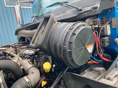 International ProStar Air Cleaner / Air Filter Housing