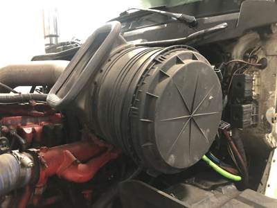 International ProStar Air Cleaner / Air Filter Housing