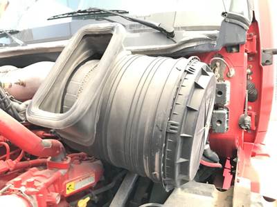 International ProStar Air Cleaner / Air Filter Housing