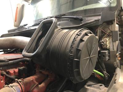 International ProStar Air Cleaner / Air Filter Housing