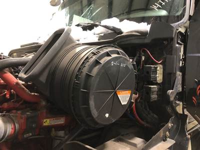 International ProStar Air Cleaner / Air Filter Housing