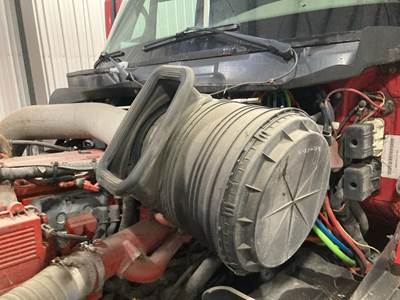 International ProStar Air Cleaner / Air Filter Housing