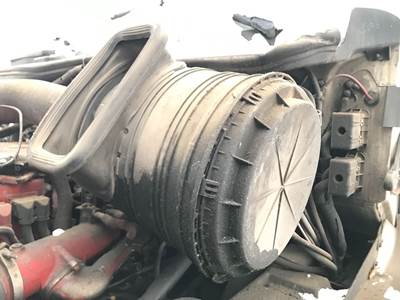 International ProStar Air Cleaner / Air Filter Housing