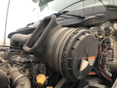 International ProStar Air Cleaner / Air Filter Housing