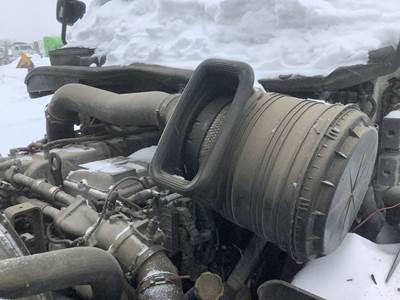 International ProStar Air Cleaner / Air Filter Housing