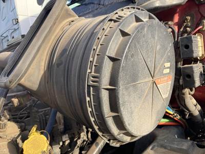 International ProStar Air Cleaner / Air Filter Housing