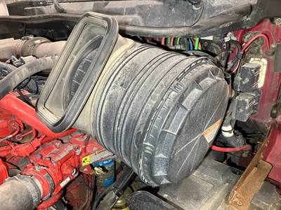 International ProStar Air Cleaner / Air Filter Housing