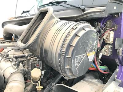 International ProStar Air Cleaner / Air Filter Housing