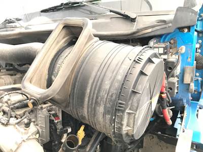 International ProStar Air Cleaner / Air Filter Housing