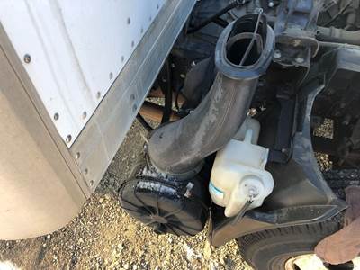 Isuzu NPR Air Cleaner / Air Filter Housing