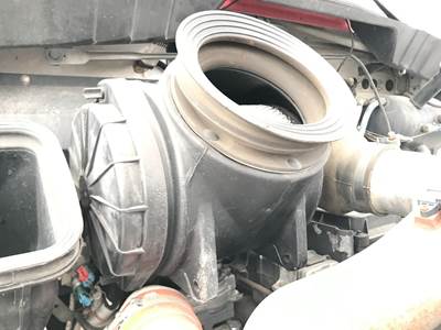 Kenworth T370 Air Cleaner / Air Filter Housing
