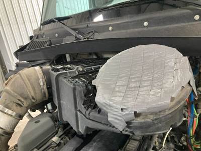 Kenworth T680 Air Cleaner / Air Filter Housing