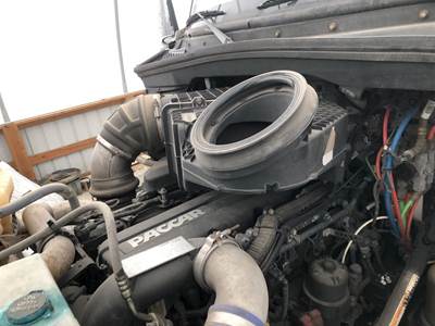 Kenworth T680 Air Cleaner / Air Filter Housing