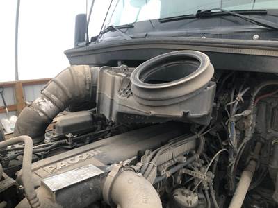 Kenworth T680 Air Cleaner / Air Filter Housing