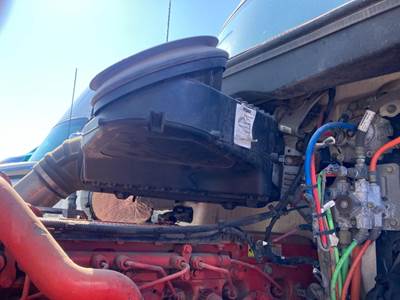 Kenworth T680 Air Cleaner / Air Filter Housing