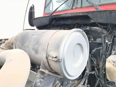 Kenworth W900S Air Cleaner / Air Filter Housing