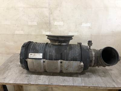 Mack AN (ANTHEM) Air Cleaner / Air Filter Housing