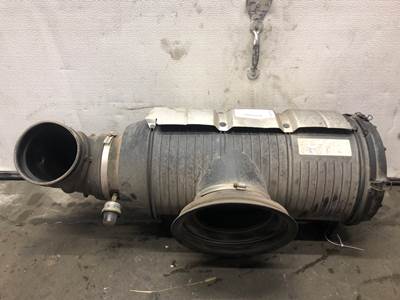 Mack AN (ANTHEM) Air Cleaner / Air Filter Housing