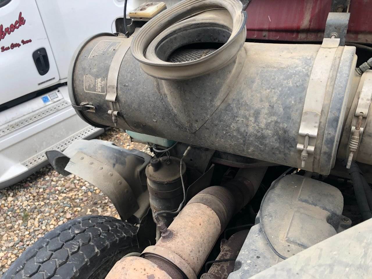 1998 Mack CL Series Air Cleaner / Air Filter Housing for a Mack CL For