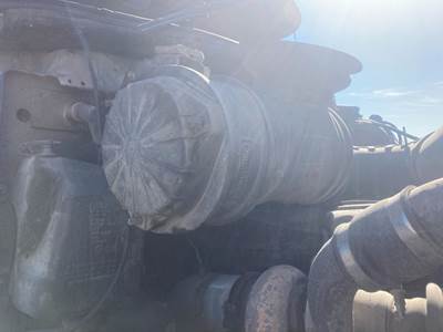 Mack CX Air Cleaner / Air Filter Housing