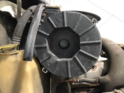Mack CXU Air Cleaner / Air Filter Housing