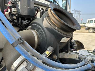 Peterbilt 337 Air Cleaner / Air Filter Housing