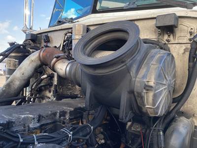 Peterbilt 340 Air Cleaner / Air Filter Housing