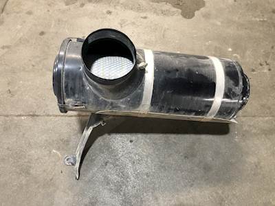 Peterbilt 365 Air Cleaner / Air Filter Housing