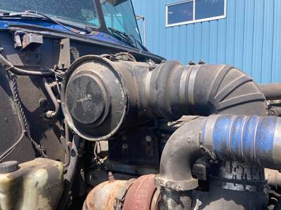 Peterbilt 377 Air Cleaner / Air Filter Housing