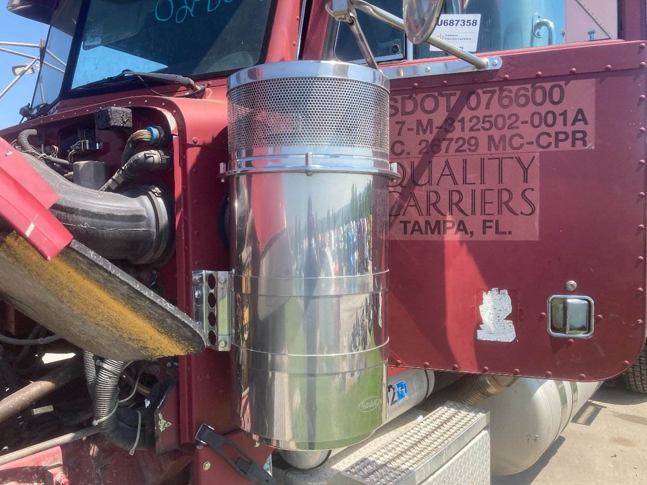 2002 Peterbilt 379 Air Cleaner / Air Filter Housing For Sale Council