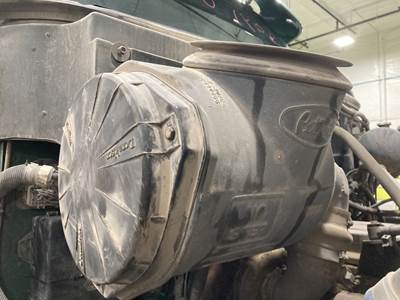 Peterbilt 387 Air Cleaner / Air Filter Housing