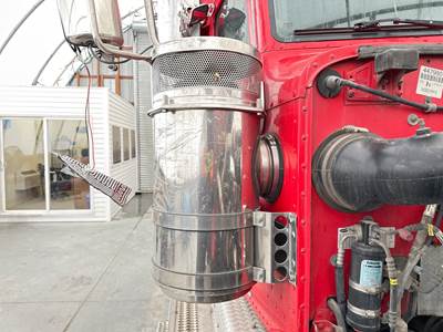Peterbilt 389 Air Cleaner / Air Filter Housing