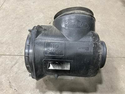 Peterbilt 587 Air Cleaner / Air Filter Housing