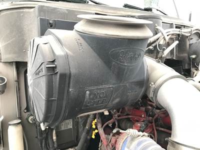 Peterbilt 587 Air Cleaner / Air Filter Housing