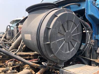 Sterling A8513 Air Cleaner / Air Filter Housing