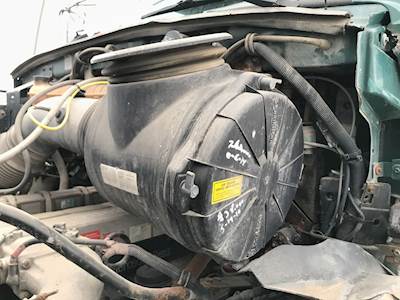 Sterling A9513 Air Cleaner / Air Filter Housing