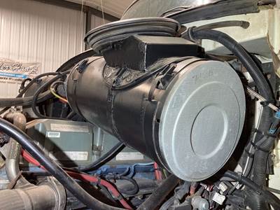 Sterling A9513 Air Cleaner / Air Filter Housing