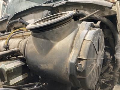 Sterling A9513 Air Cleaner / Air Filter Housing