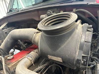 Sterling A9513 Air Cleaner / Air Filter Housing