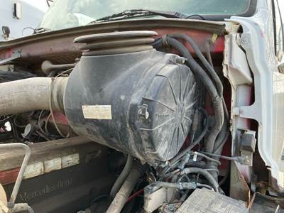 Sterling A9522 Air Cleaner / Air Filter Housing