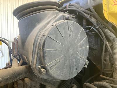 Sterling L7501 Air Cleaner / Air Filter Housing