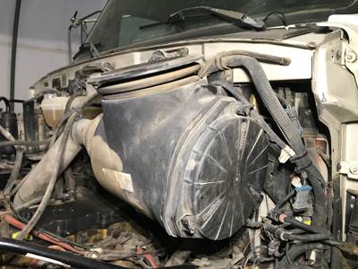 Sterling L8513 Air Cleaner / Air Filter Housing