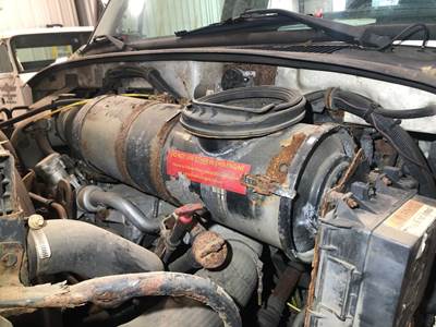 Sterling L9501 Air Cleaner / Air Filter Housing