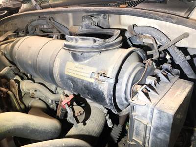 Sterling L9501 Air Cleaner / Air Filter Housing