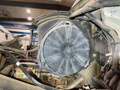 Sterling L9513 Air Cleaner / Air Filter Housing