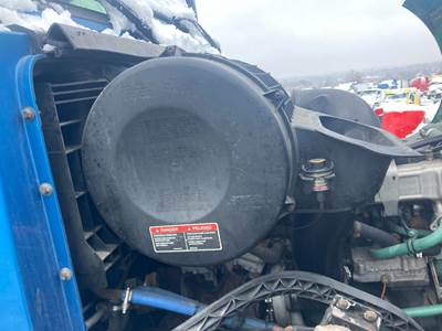Volvo VNL Air Cleaner / Air Filter Housing