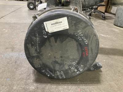 Volvo VNL Air Cleaner / Air Filter Housing