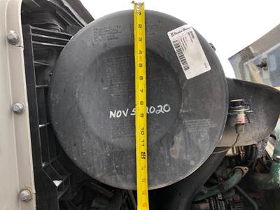 Volvo VNM Air Cleaner / Air Filter Housing